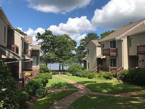 13 Ships Way #13, Bourne, MA 02532