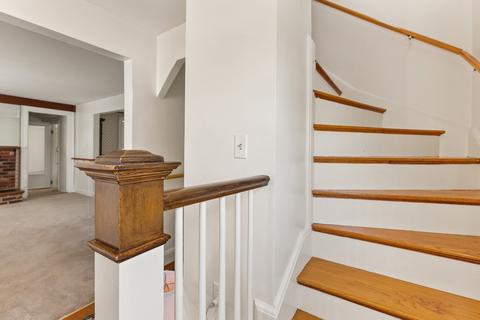 58 Sanderson Ave, Dedham, MA 02026 photo 6