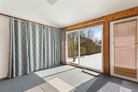 58 Sanderson Ave, Dedham, MA 02026 photo 22