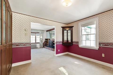 58 Sanderson Ave, Dedham, MA 02026 photo 15