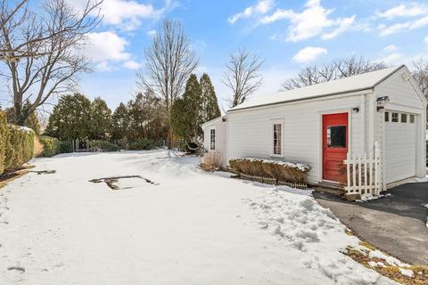 58 Sanderson Ave, Dedham, MA 02026 photo 34