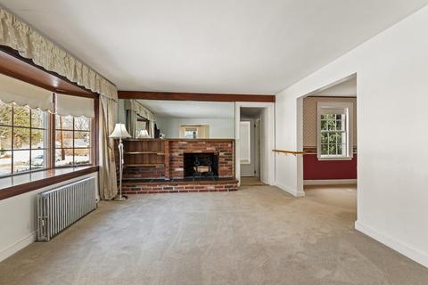 58 Sanderson Ave, Dedham, MA 02026 photo 10