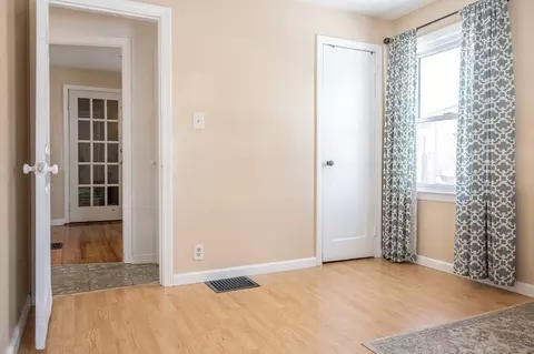 11 Arden St, Springfield, MA 01118 photo 27