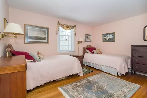 13 Colonial, Dover, MA 02030 photo 14