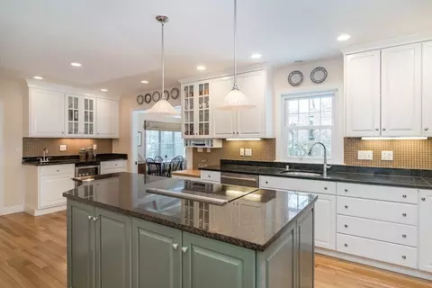 13 Colonial, Dover, MA 02030 photo 6