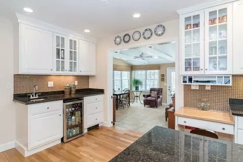 13 Colonial, Dover, MA 02030 photo 7