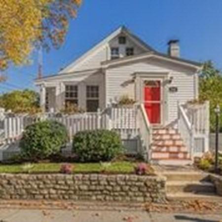 336 Cedar St, Needham, MA 02494 photo 4