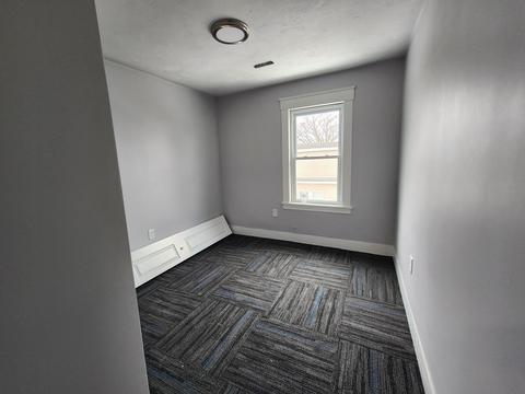 7 Hall St, Webster, MA 01570 photo 6