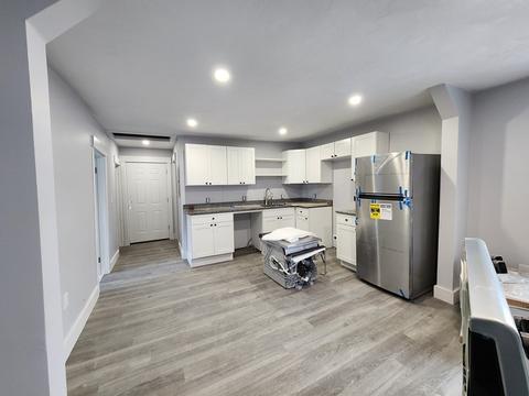 7 Hall St, Webster, MA 01570 photo 3