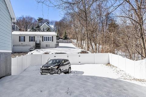 79 Andrews Ave, Worcester, MA 01605 photo 28