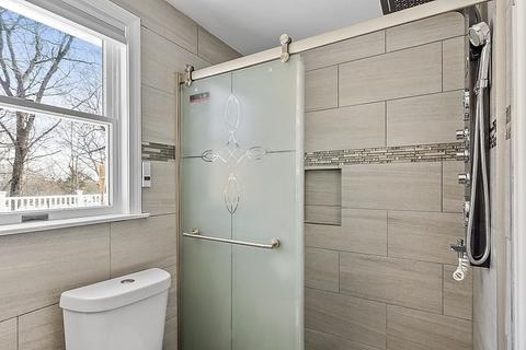 79 Andrews Ave, Worcester, MA 01605 photo 15