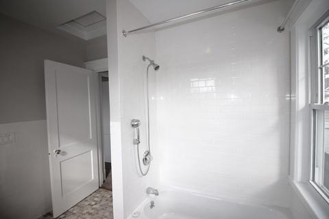 119 Kimberly Ave, Springfield, MA 01108 photo 10