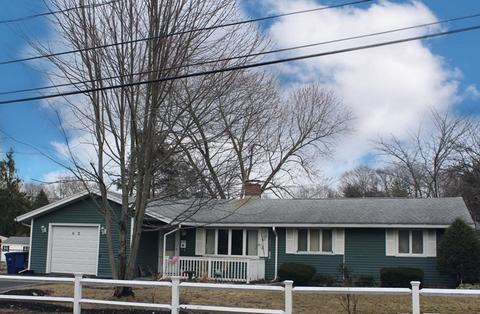 82 Spring St, Braintree, MA 02184 photo 2