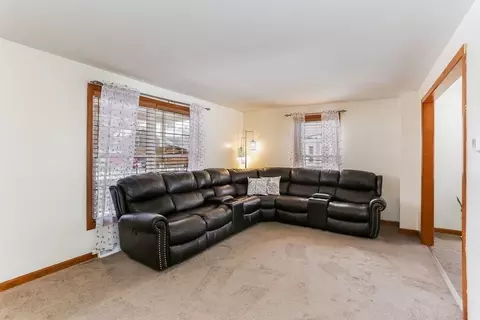 52 Eleanor, Springfield, MA 01108 photo 4