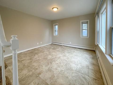 335 Tecumseh St, Fall River, MA 02721 photo 12