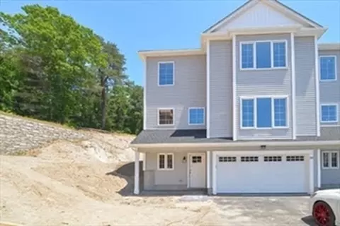 33 Pouts Ln #0, Uxbridge, MA 01569
