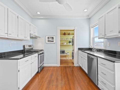 13 Linden St #8, Brookline, MA 02445 photo 3