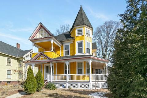 61 Thompson St, Springfield, MA 01109 photo 1