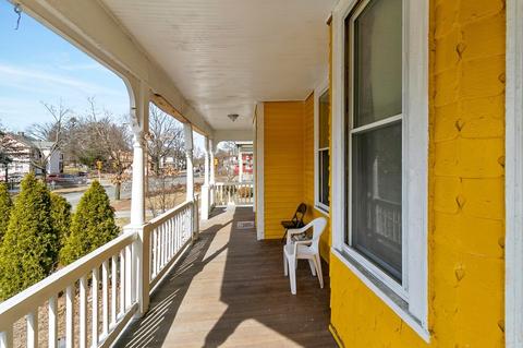 61 Thompson St, Springfield, MA 01109 photo 7