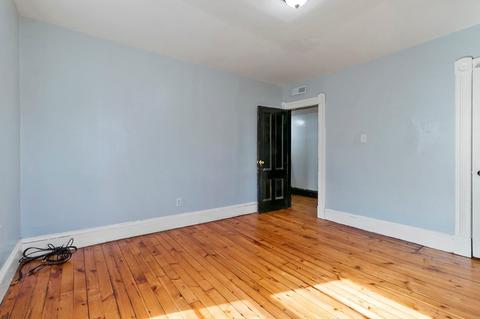 61 Thompson St, Springfield, MA 01109 photo 30