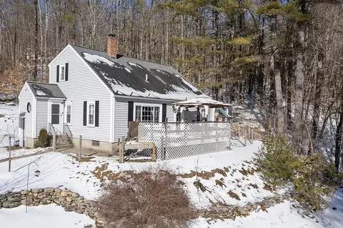 16 Flagg Hl, Erving, MA 01344 photo 1