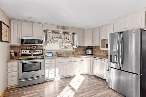 16 Flagg Hl, Erving, MA 01344 photo 13