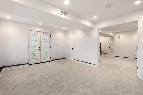 4 Juniper Ter, Roxbury, MA 02119 photo 28