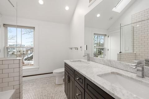 4 Juniper Ter, Roxbury, MA 02119 photo 12