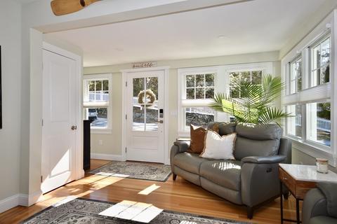 31 Gaffield Ave, Bourne, MA 02532 photo 6