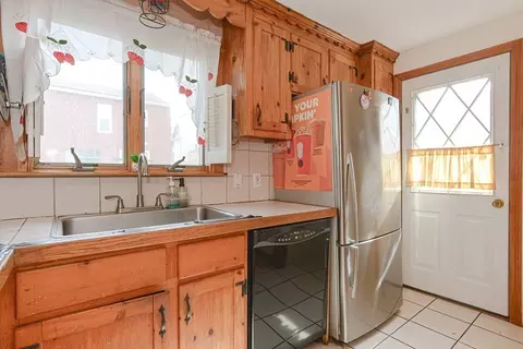 16 Rosedale, Everett, MA 02149 photo 12