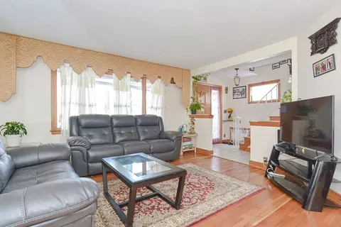 16 Rosedale, Everett, MA 02149 photo 6