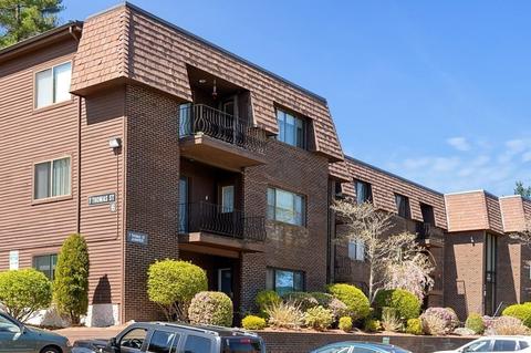7 Thomas St #J2, Saugus, MA 01906 photo 1