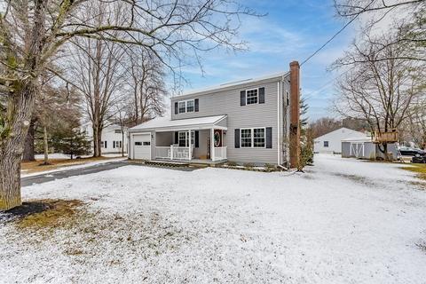 372 Ryan Rd, Northampton, MA 01062 photo 3