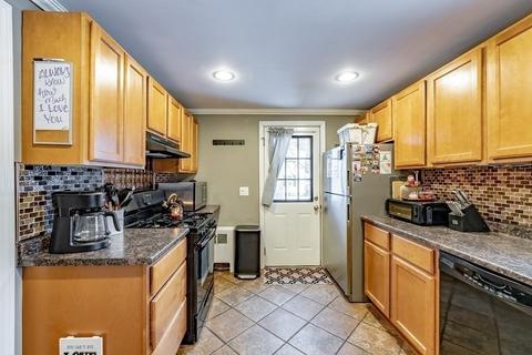 372 Ryan Rd, Northampton, MA 01062 photo 11