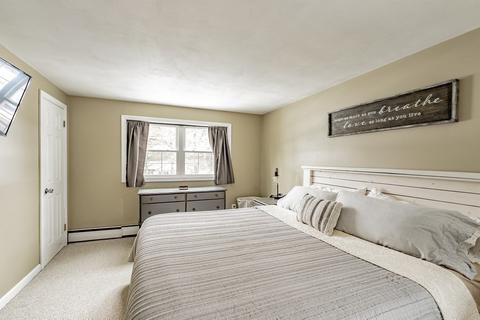 372 Ryan Rd, Northampton, MA 01062 photo 23