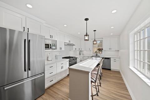 167 Whiting St, Hingham, MA 02043 photo 3
