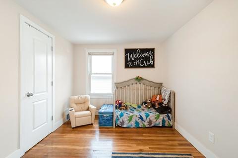 51 Lang St, Springfield, MA 01104 photo 24
