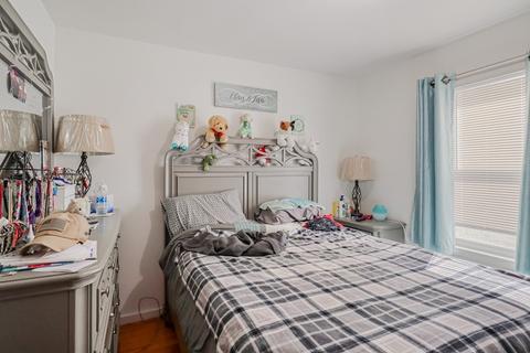 597 King Philip, Fall River, MA 02724 photo 20