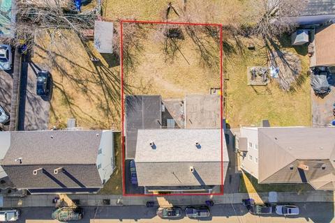 597 King Philip, Fall River, MA 02724 photo 5