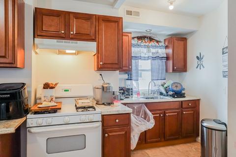 597 King Philip, Fall River, MA 02724 photo 12