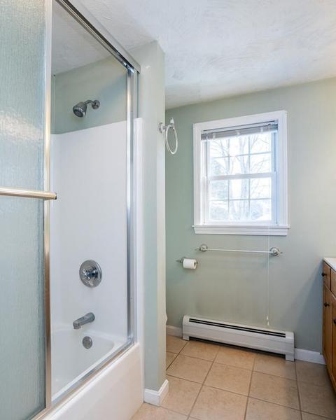 10 Mount Tom Ave, Easthampton, MA 01027 photo 35