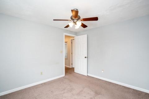 10 Mount Tom Ave, Easthampton, MA 01027 photo 33