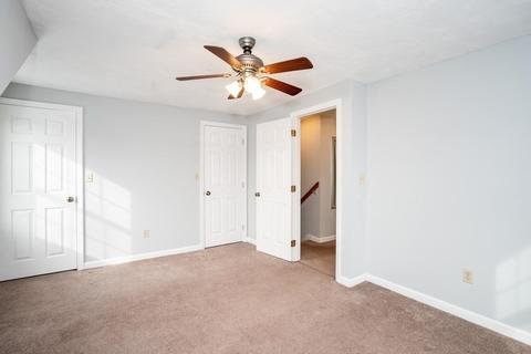 10 Mount Tom Ave, Easthampton, MA 01027 photo 31