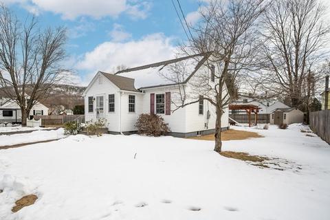 10 Mount Tom Ave, Easthampton, MA 01027 photo 6