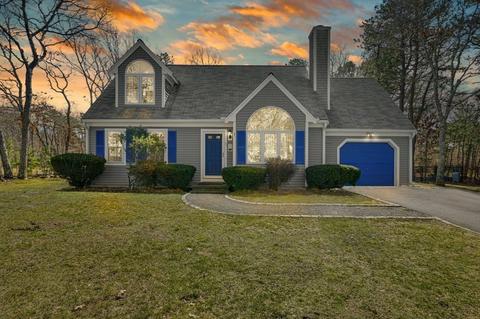 31 Sewall Dr, Mashpee, MA 02649 photo 2