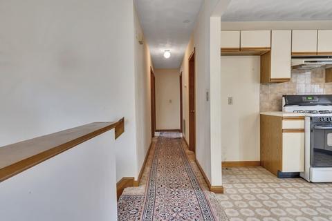 74 Carlisa Dr, Fall River, MA 02723 photo 8