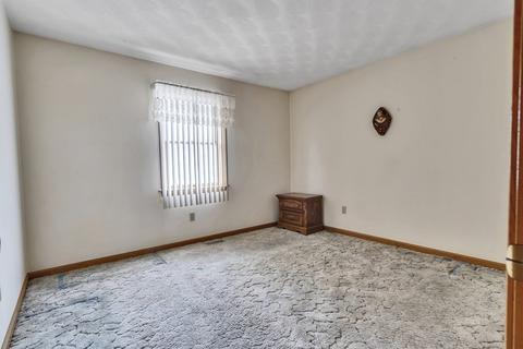 74 Carlisa Dr, Fall River, MA 02723 photo 13