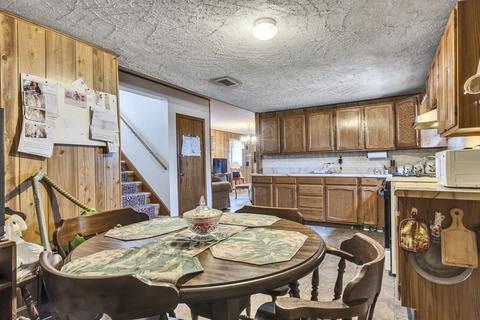 74 Carlisa Dr, Fall River, MA 02723 photo 18