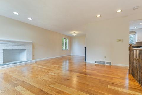 28 Standish Rd, Needham, MA 02492 photo 5
