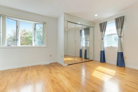 28 Standish Rd, Needham, MA 02492 photo 14